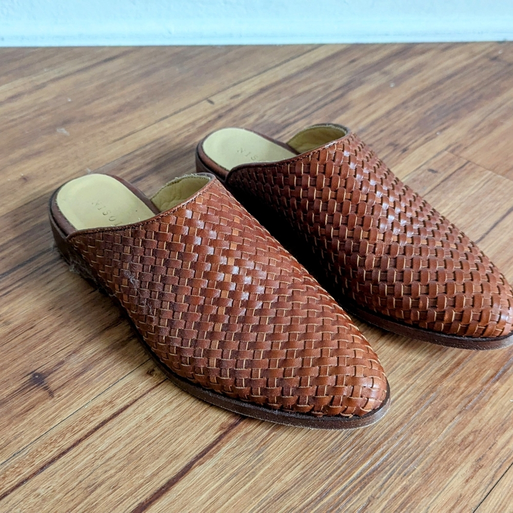 Nisolo Ama Woven Mule, Brown, Size 7